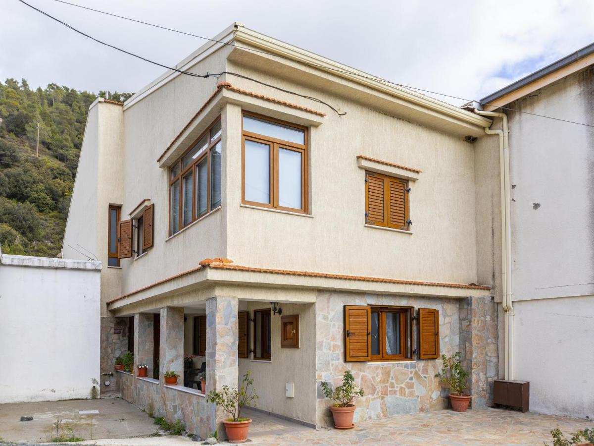 Troodos Riverside Cottage Kato Amiandos Exterior photo